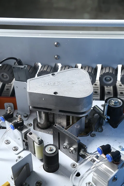 High Speed Woodworking Kdt Type Automatic Edge Banding Machine Pvc Edge Bander Trimmer Machinery for Sale